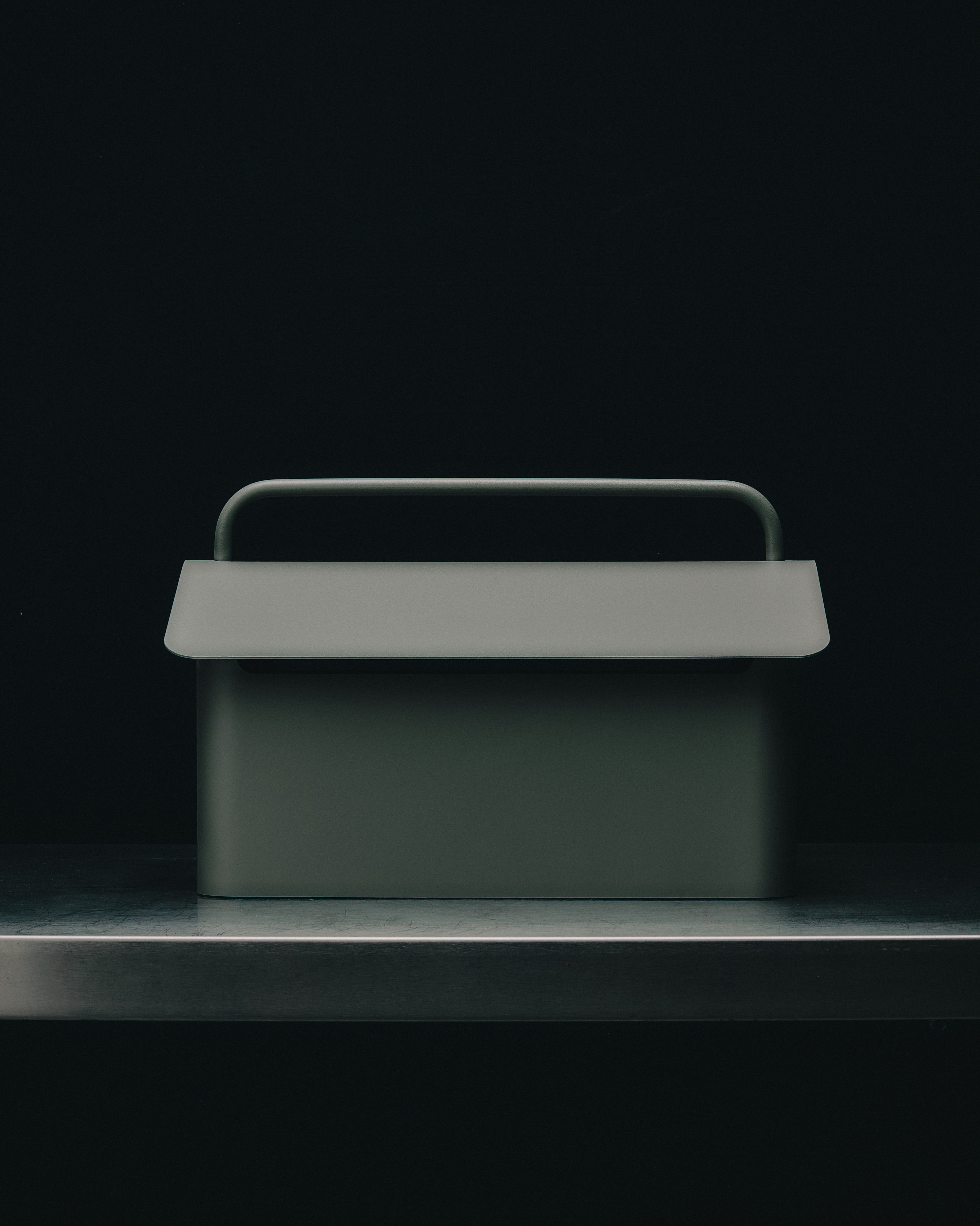 Cable Villa - Mossy Green Pedestal